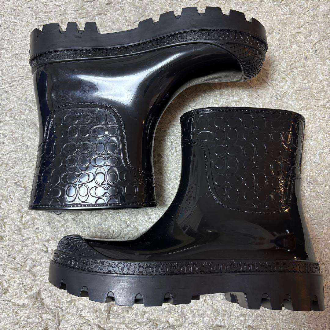 美品　コーチ　レディースレインブーツ　シグネチャー　黒