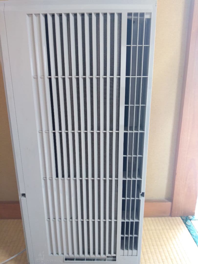 CORONA窓用エアコンCW-1613