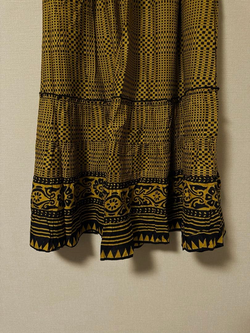 ヤマダヤ　Ampleエスニック調コットンフレアスカート 幾何学模様スカート