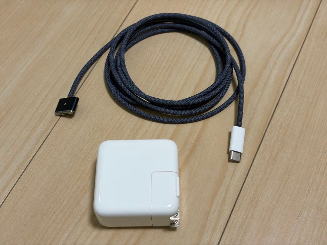 美品　M3 MacBook Air 16GB 256GB ミッドナイト　100%