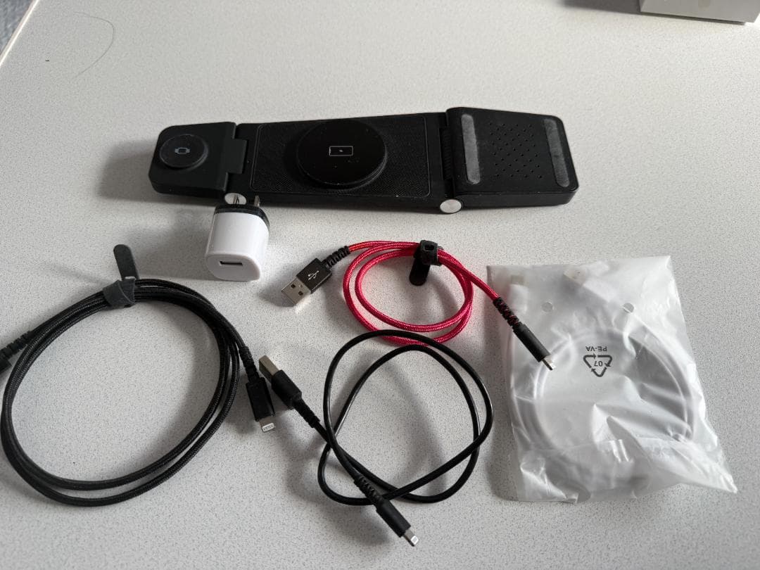 iPhone 14 128GB 色 リンゴループ