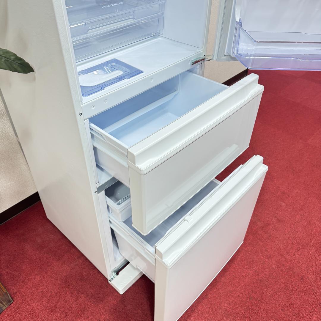 都内23区配送無料　超美品3ドア冷蔵庫2024年製　330L　MR-C33K-W