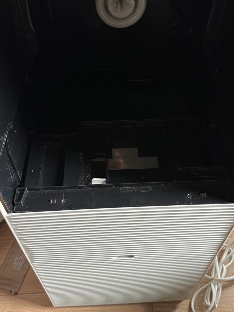 【Mr】DAIKIN ダイキン　空気清浄機　MCK70Y-W／中古