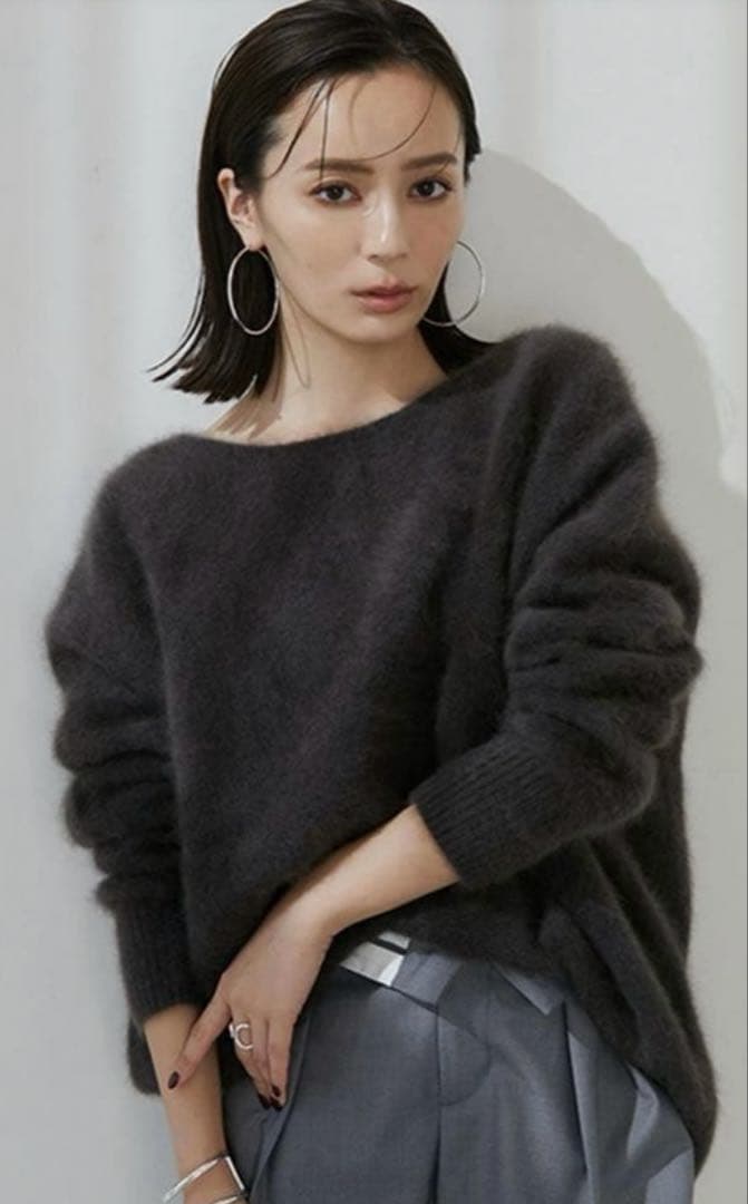 最終価格　anuans アニュアンス　ラクーンボートネックニットプルオーバー