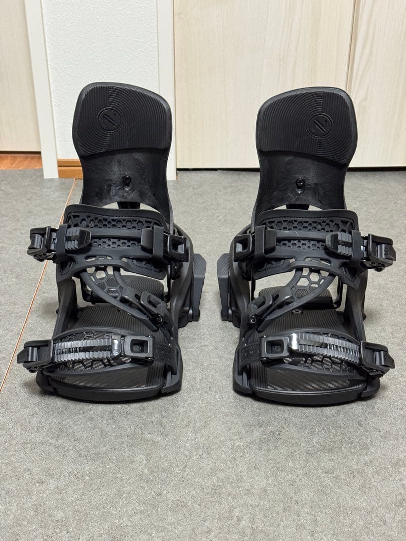 NIDECKER SUPERMATIC CARBON 24-25モデル Mサイズ