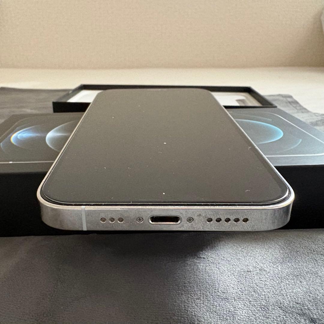 Apple iPhone 12 Pro 256GB ホワイト 箱付き