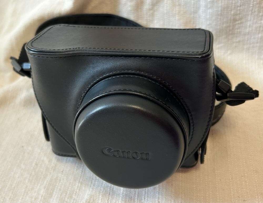 CANON ほぼ新品 Power Shot G1 X　アクセサリーいろいろ付き