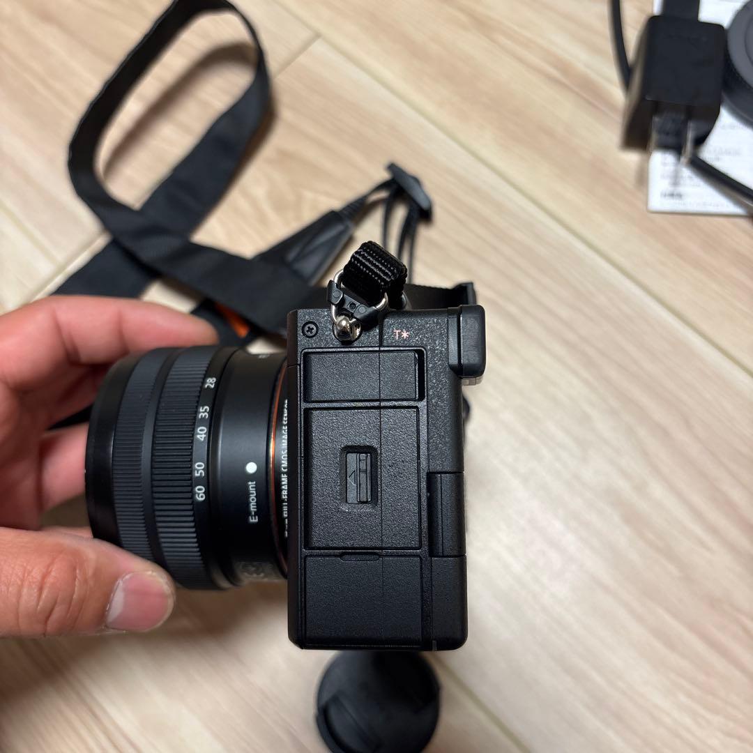 SONY a7c ソニーILCE-7CL レンズ　FE28-60mmF4-5.6