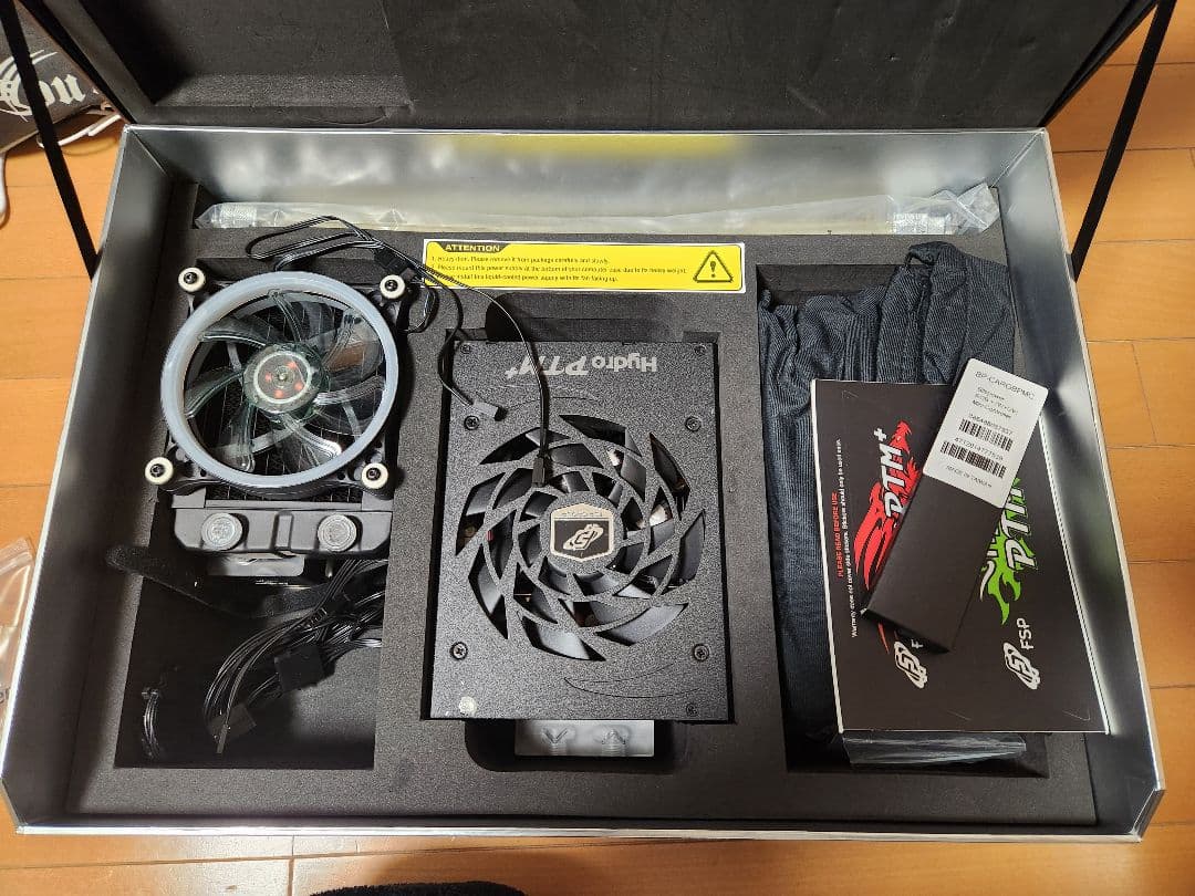 し*く様 FSP Hydro PTM+ 1200W 電源ユニット