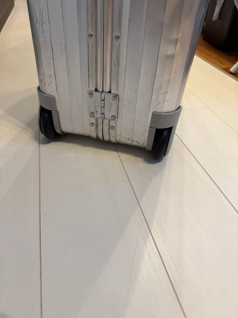 リモアRIMOWAトパーズスーツケース