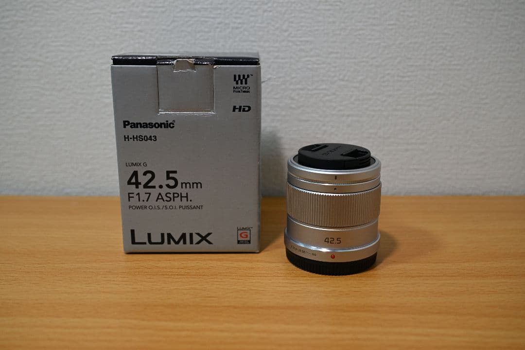 Panasonic 42.5mm F1.7 シルバー