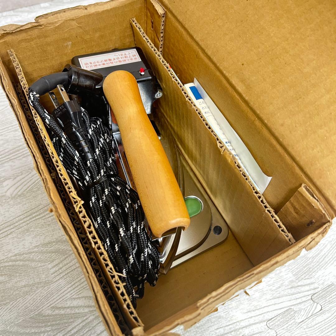 【美品】タキイ 7型 自動アイロン 業務用 工業用アイロン TAKII