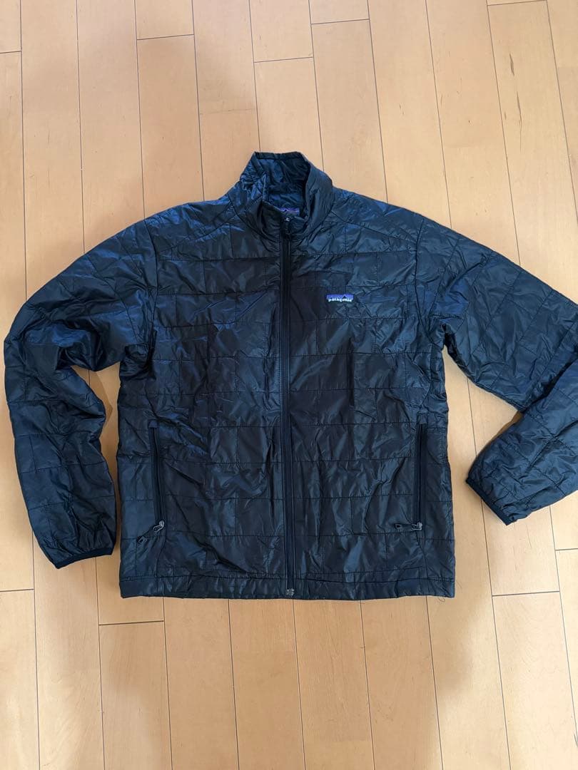 patagonia ブラック ジャケット S primaloft