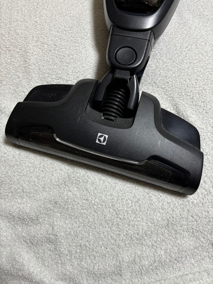 Electrolux 掃除機 WQ61-10GG グラニットグレー