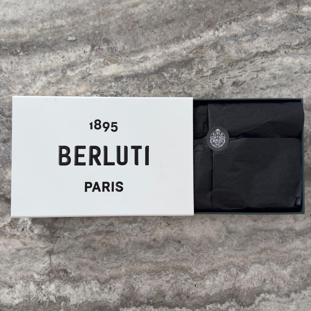 最新型 定価34.5万円 ベルルッティ イタウバワイド スクリットレザー長財布