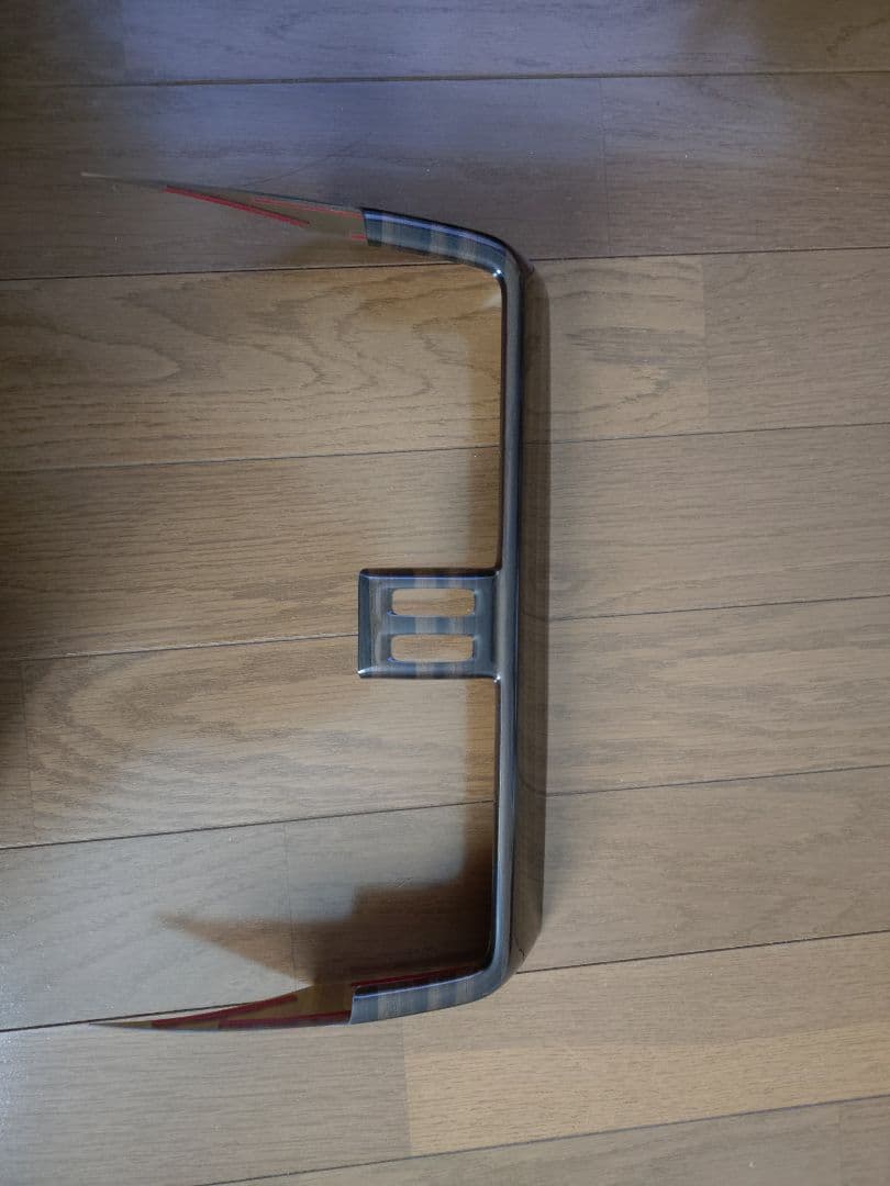 ドゥルドゥル　150プラド車内純正部品とセカンドステージ製インテリアパネル