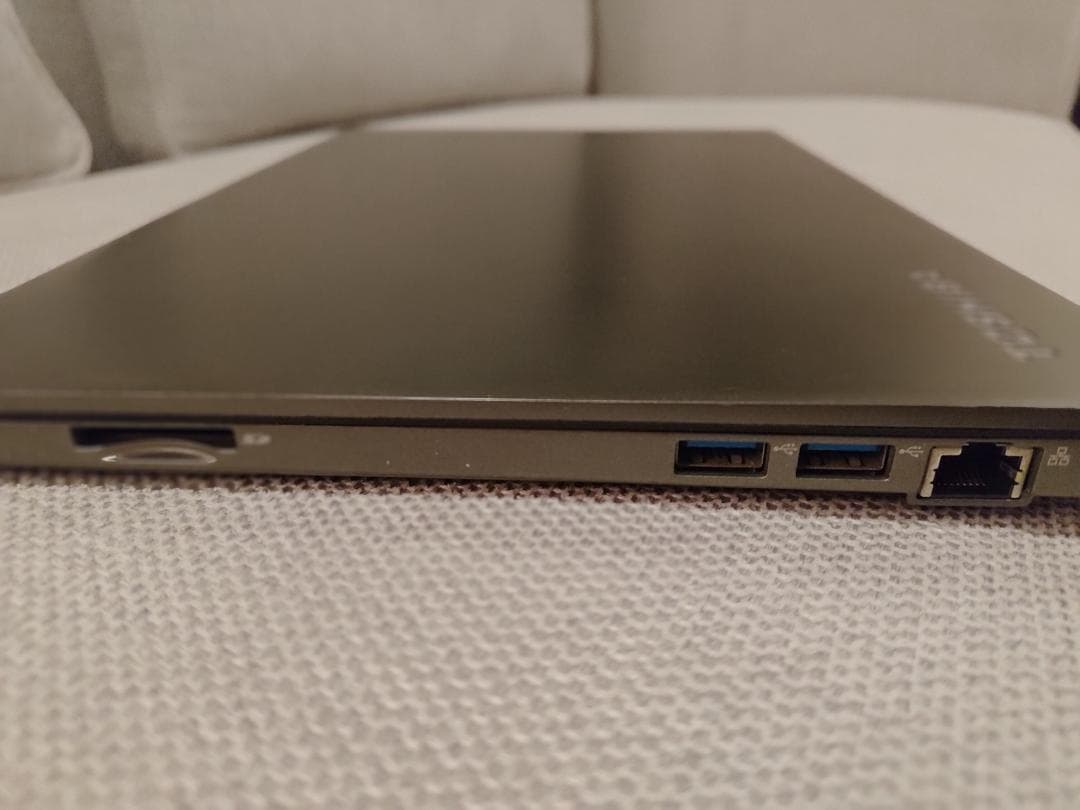 東芝ノートPC Core i3 RAM:16GB SSD（ジャンク扱い）