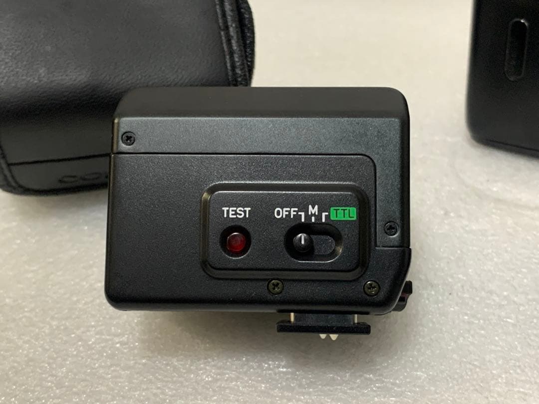 フィルムカメラ CONTAX G2 Planar 2/45 TLA200