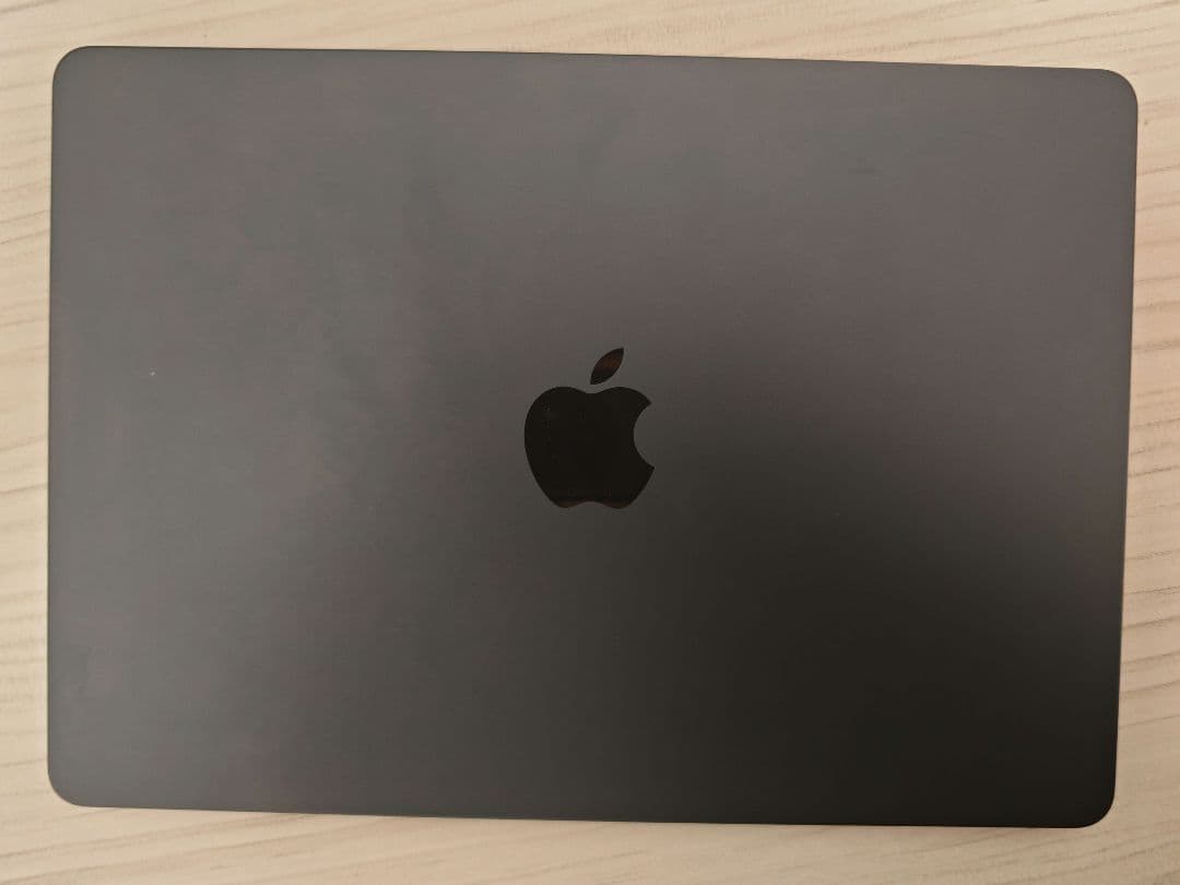 MacBook本体 Apple Macbook Air M2/8/256