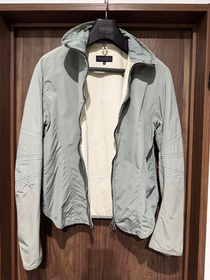 GRIFFIN グレーアウター