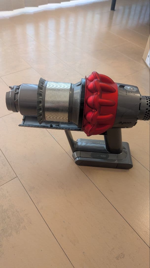 Dyson ダイソン v10 sv12 掃除機 各種アタッチメント付き