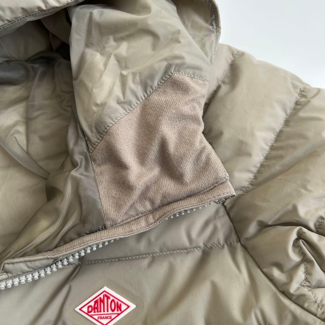DANTONダントン ミドル丈フード付きダウンジャケットレディースベージュS