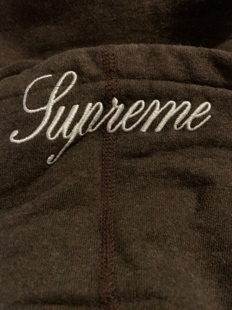 シュプリームパーカーL