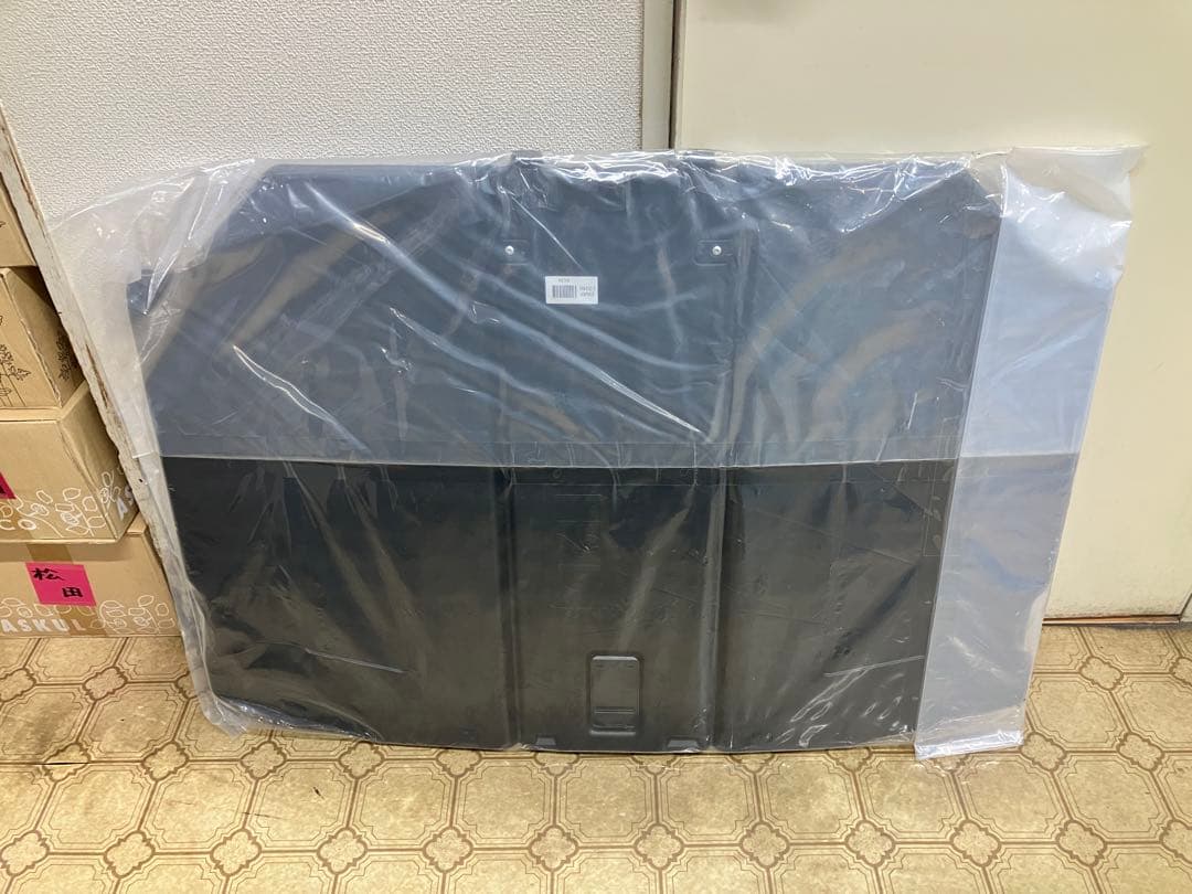 カローラスポーツ　アジャスタブルデッキボード