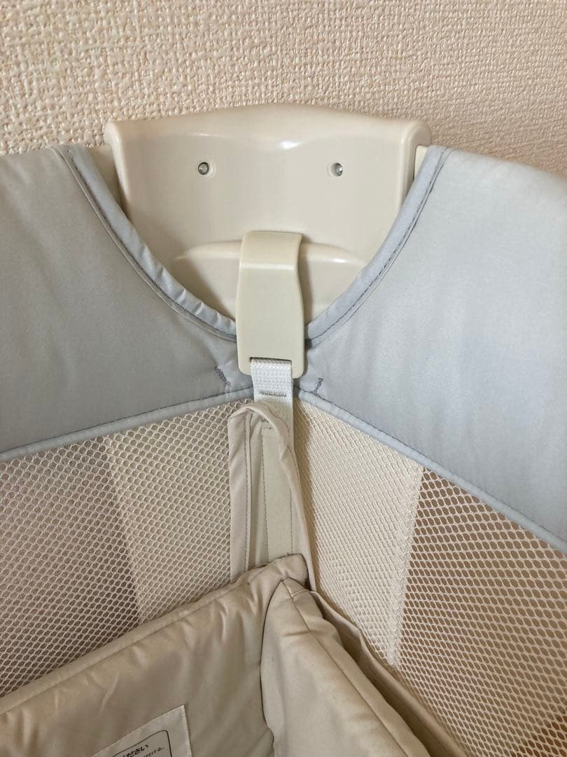 【あり⭐︎さん専用】アップリカ ココネルエアー　ホワイトグレー　ベビーベッド