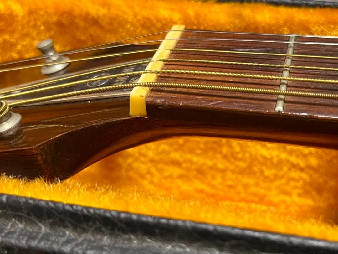 YAMAHAアコースティックギターFG-180 赤ラベル