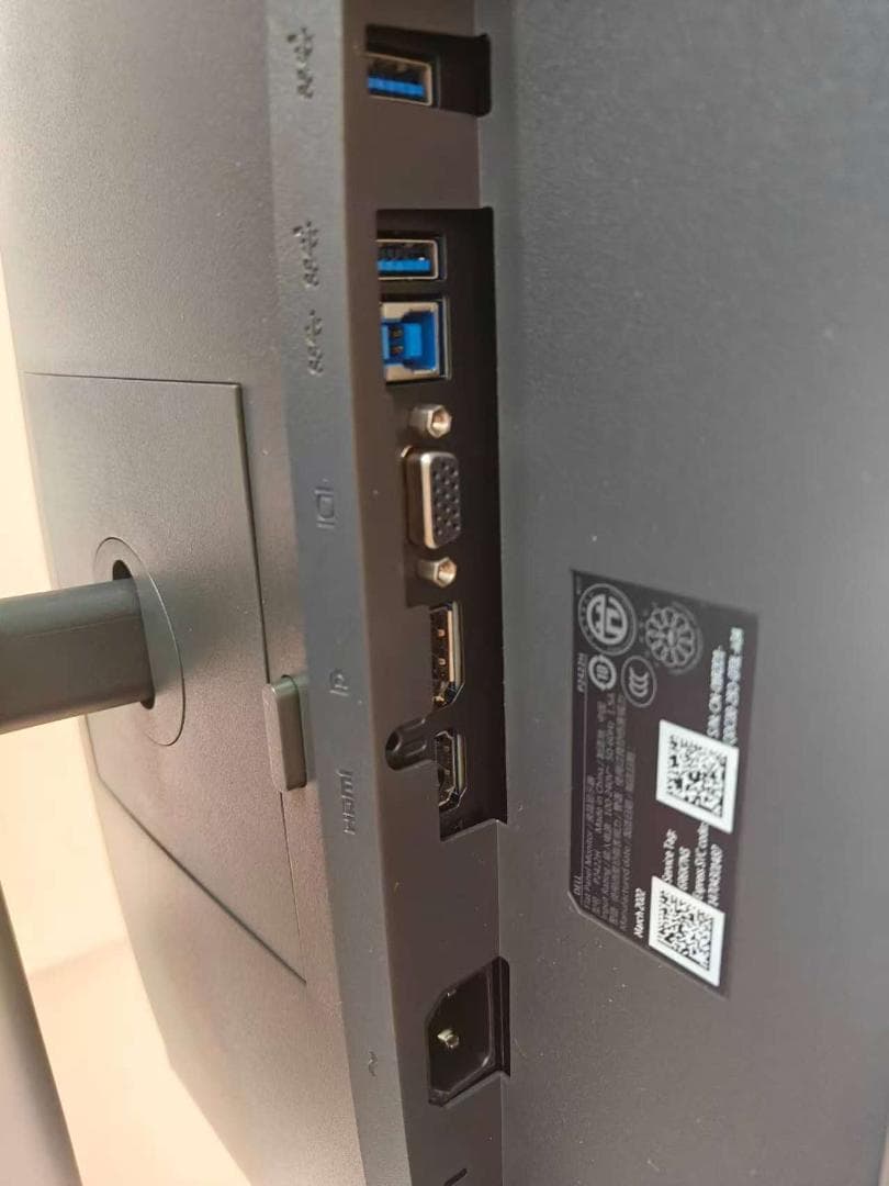 PCモニター DELL P2422HE 2022年製 23.8インチ