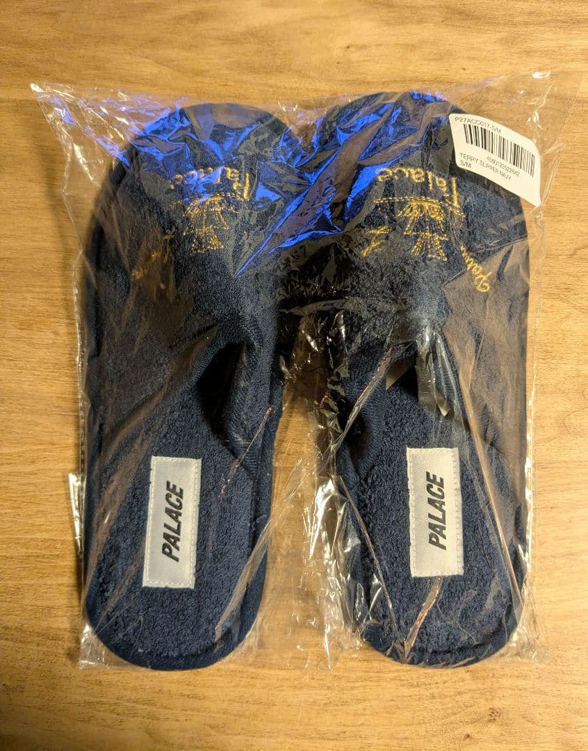 新品未開封 24FW PALACE SKATEBOARDS SLIPPER SM