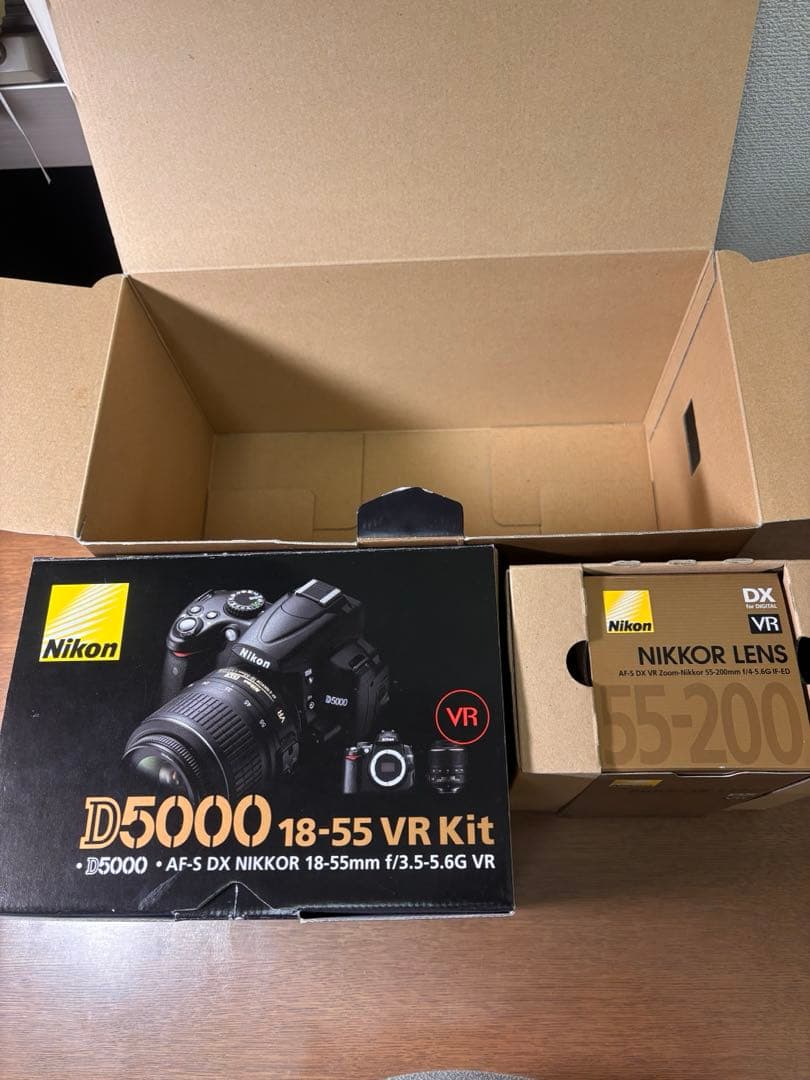 Nikon D5000 デジタル一眼レフカメラmi-na バッグストラップセット