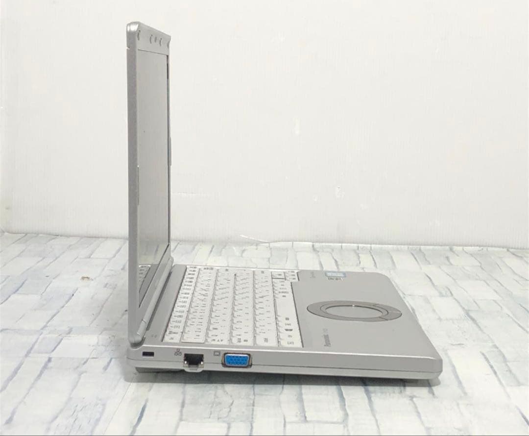 美品【格安セール中】レッツノート CF-SZ5 ノートパソコン！レスマウス付！