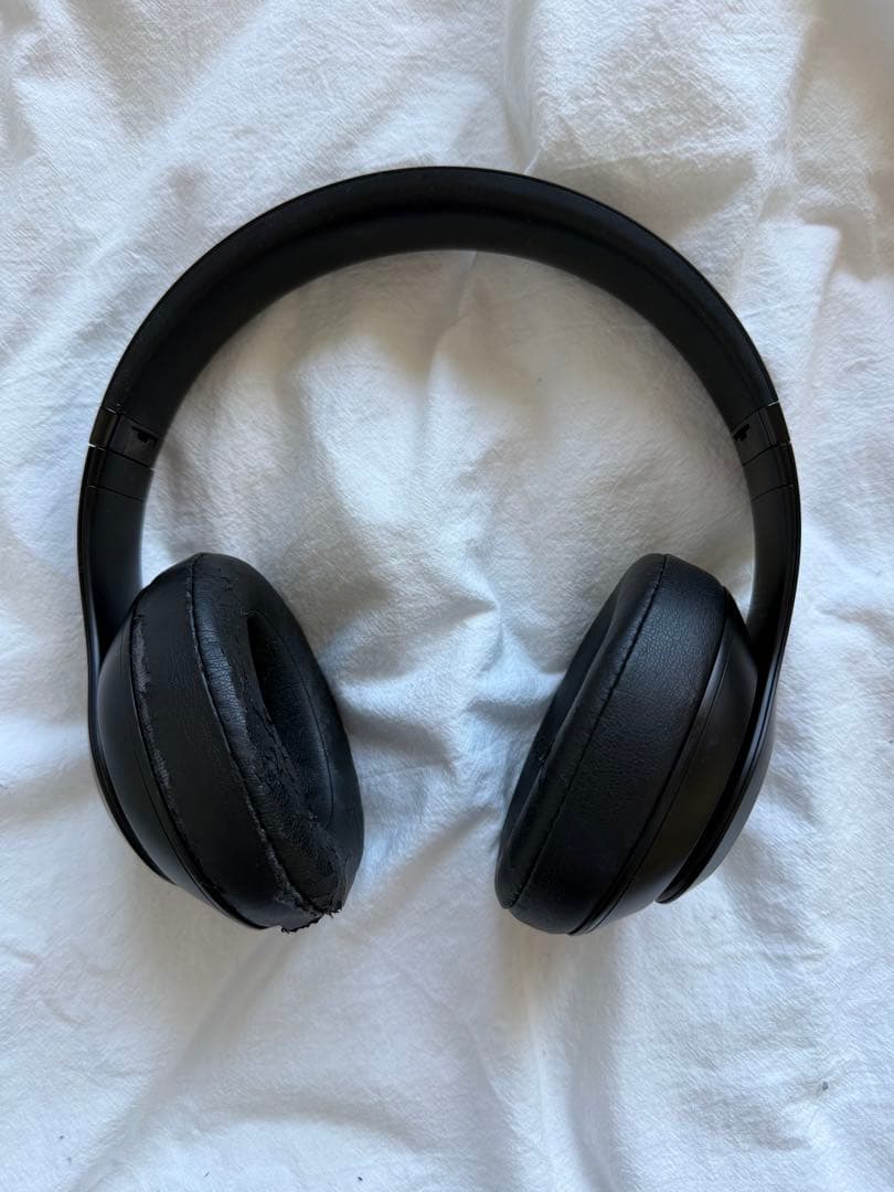 Beats Solo 3 ワイヤレスヘッドホン