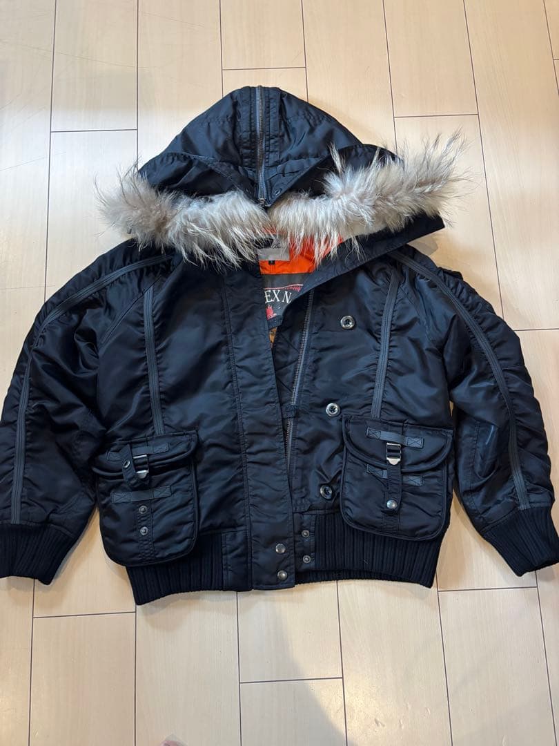 【極美品】AVIREX ミリタリージャケット