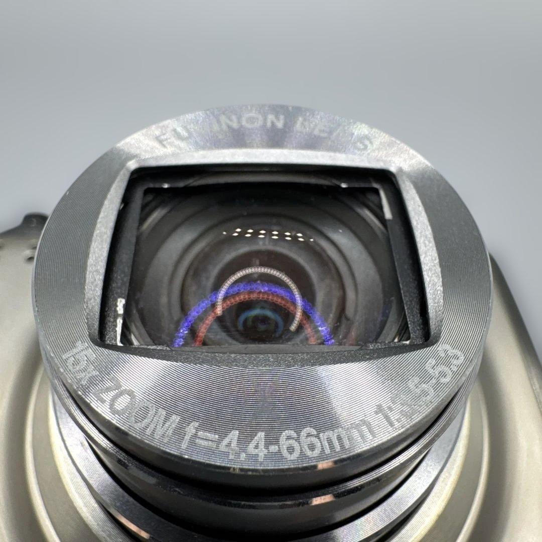 M1365 FUJIFILM FINEPIX F550 EXR デジタルカメラ