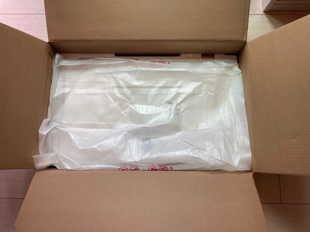 【値下げ中】【残り1台】モニター　LG　27インチ　4K　2023年4月製造