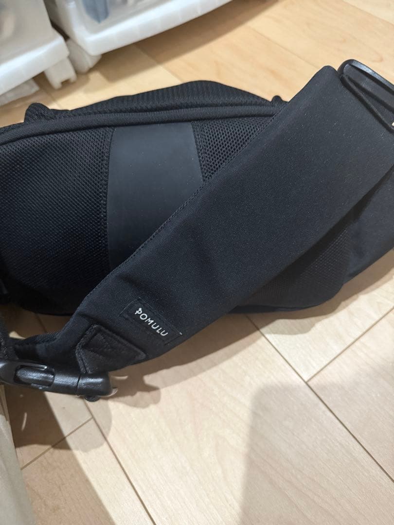 pomulu 美品ヒップシート　ショルダーバッグ