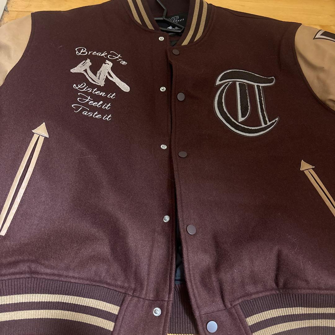 silettoのスタジャン