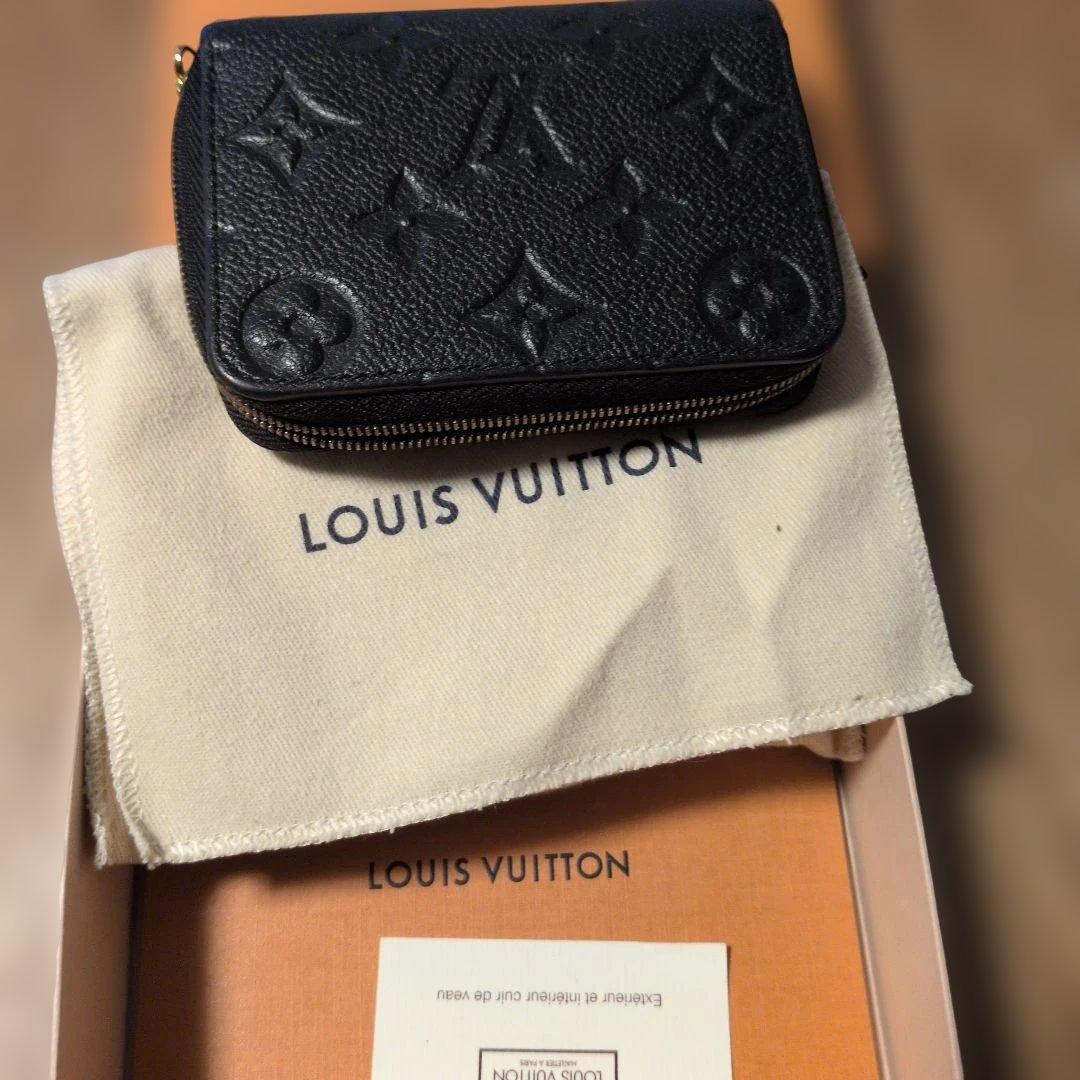 Louis Vuitton ジッピーパース