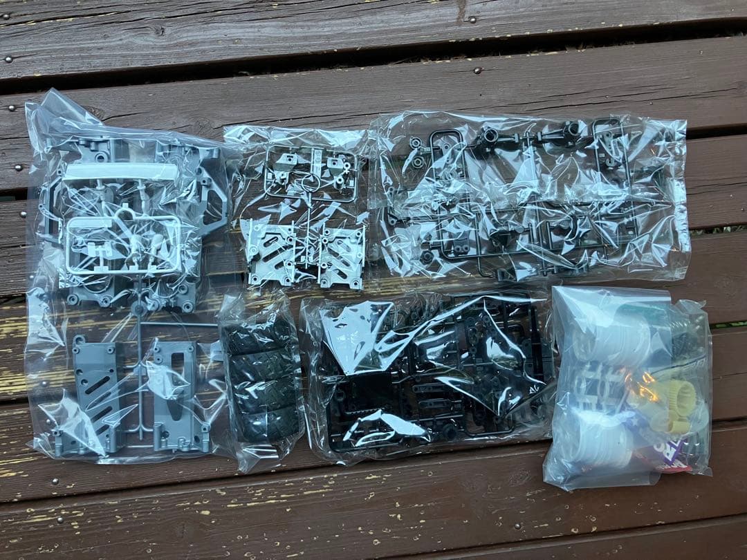 タミヤ 電動ラジコン組み立てキット　プジョー306マキシ WRC