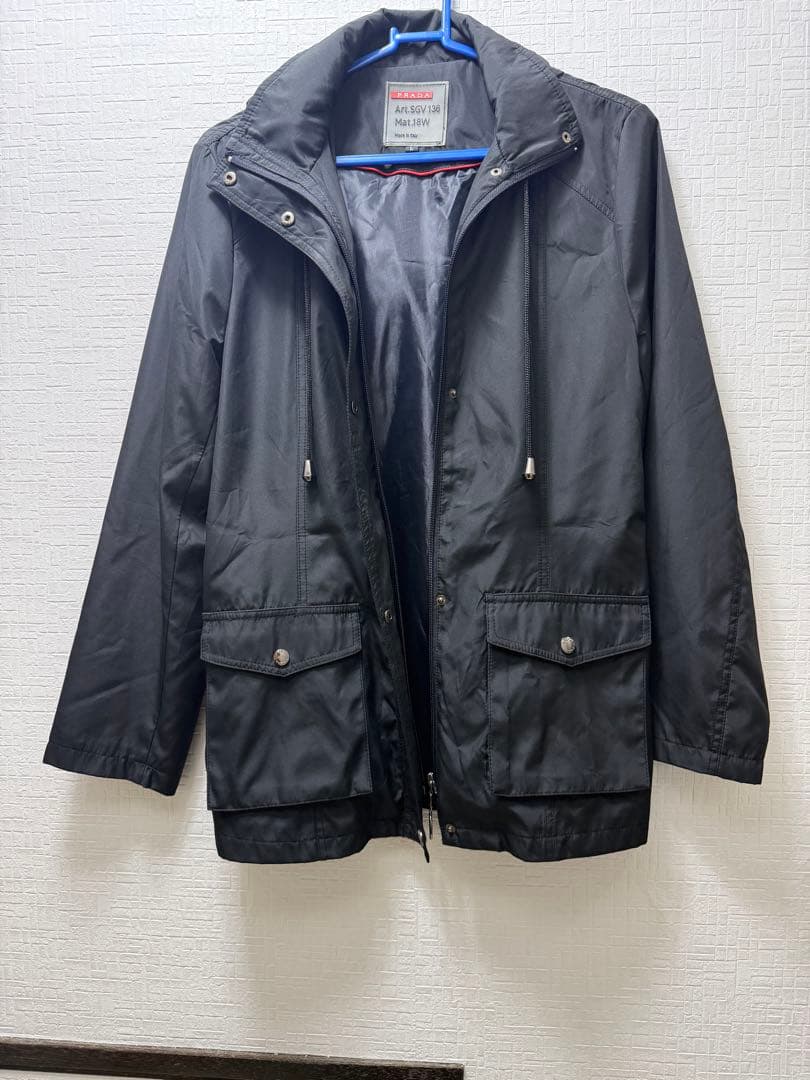 PRADA プラダ ナイロン フード付き ジャケット レディース L ブラック