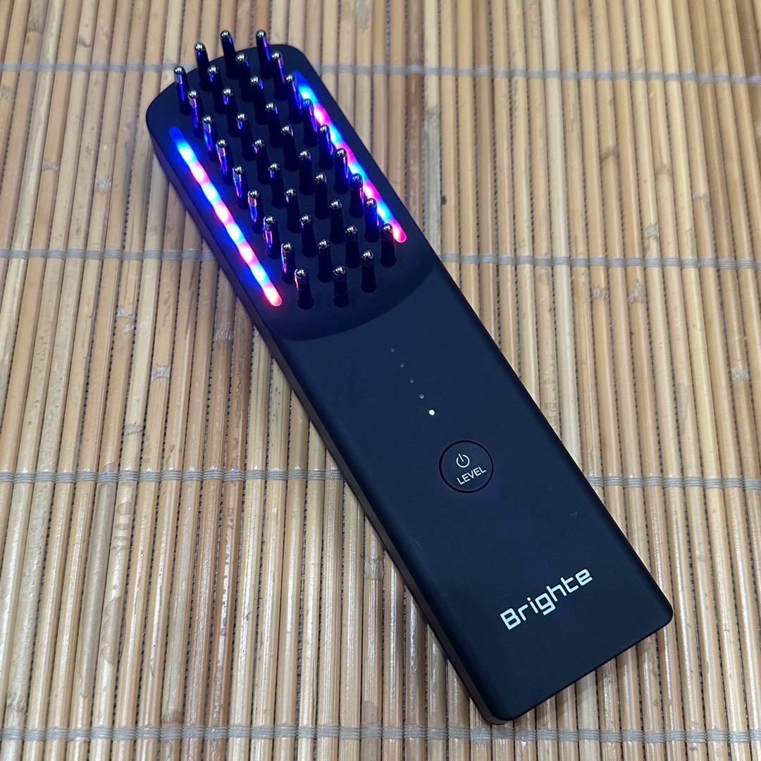 【美品】Brighte ELEKI BRUSH 美顔器 ブラック エレキブラシ