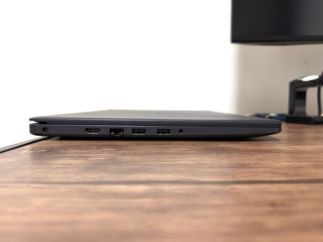 Dell inspiron 3501 corei5 第11世代 512GB