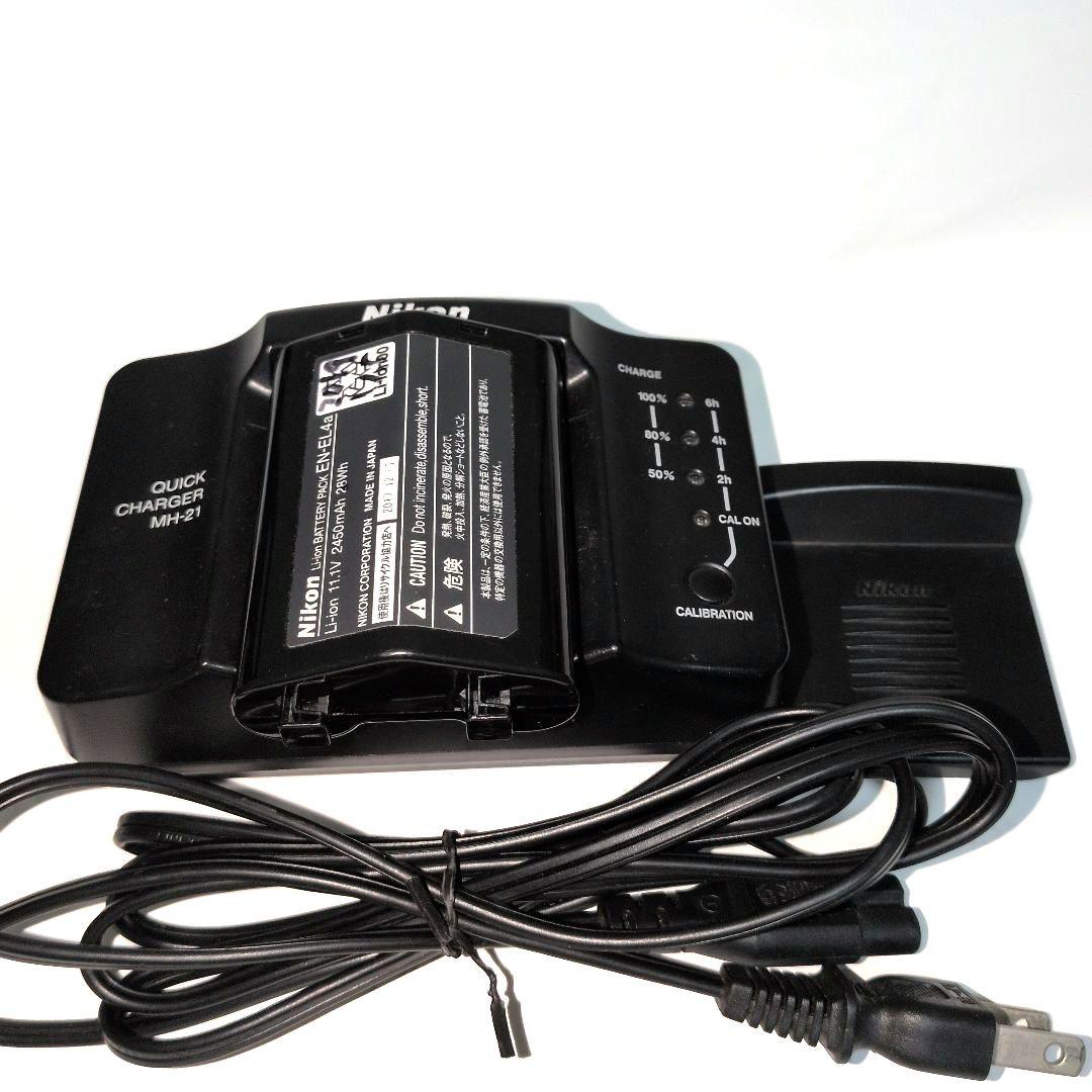 ニコンＤ２ＸＳ ボディ（純正バッテリー・バッテリーチャージャー）