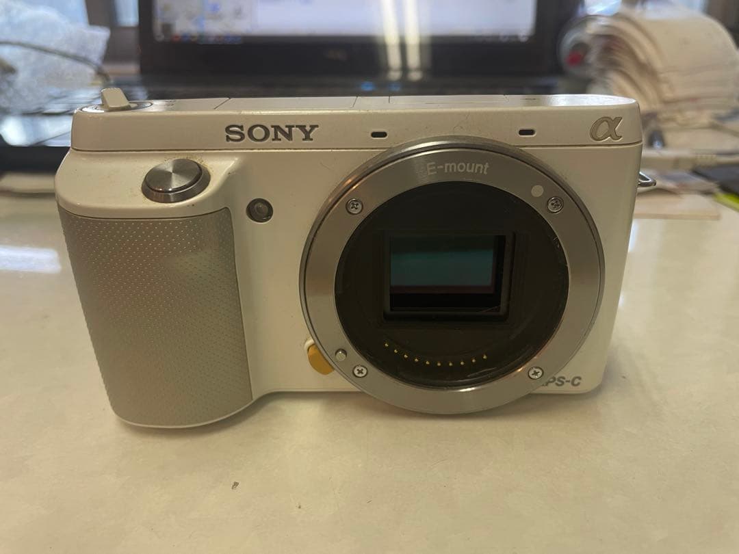 SONY NEX-F3 ホワイト 16.1メガピクセル ジャンク
