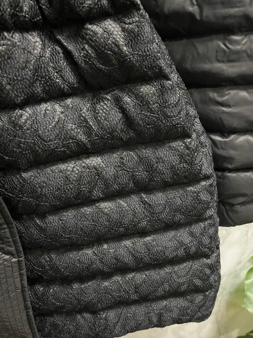 【美品】ESCADA レースダウンジャケット　黒