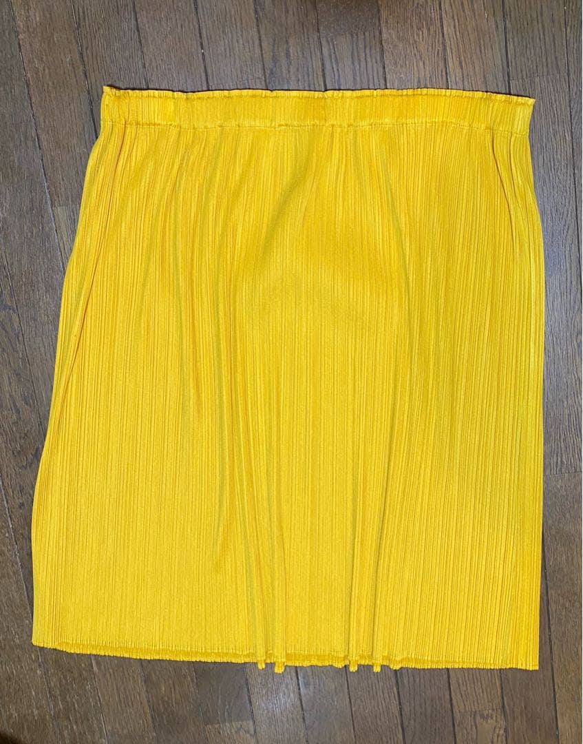 イッセイミヤケ　プリーツプリーズ　3XL タイトスカート