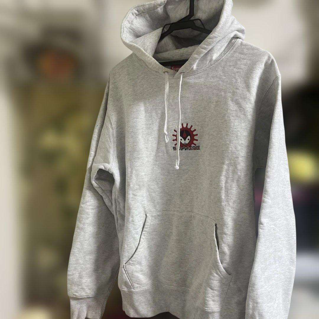 Supreme グレー パーカー